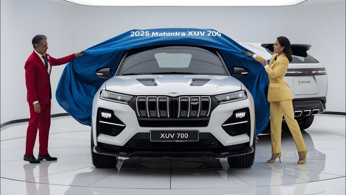 Mahindra XUV700 2025, XUV700 EMI Offer, Mahindra XUV700 Mileage, XUV700 7 Airbags, Mahindra SUV Price India, XUV700 Panoramic Sunroof, Best SUV India 2025, Mahindra XUV700 New Model, Affordable Premium SUV, Mahindra SUV Safety Features